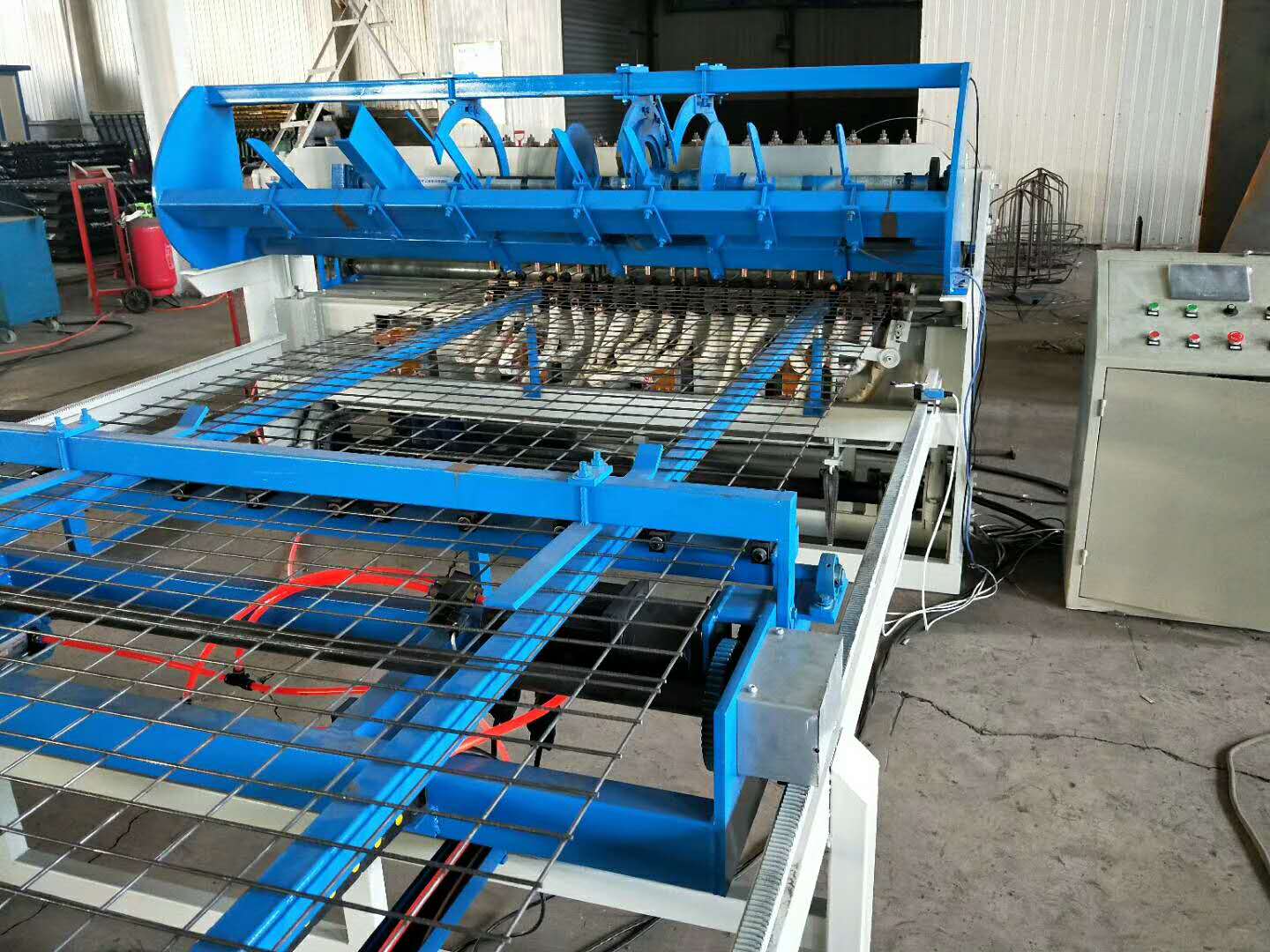 鋼筋網(wǎng)片規(guī)格價(jià)格